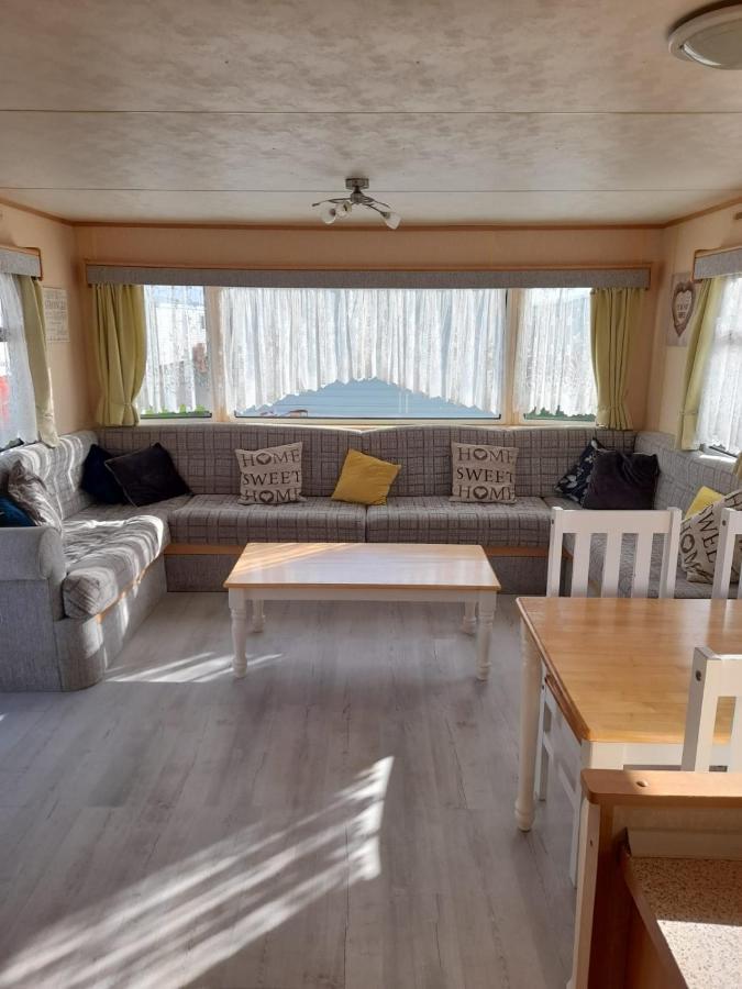 Kings Caravan - Family Groups Only - Very Quiet Park Villa Skegness Exteriör bild